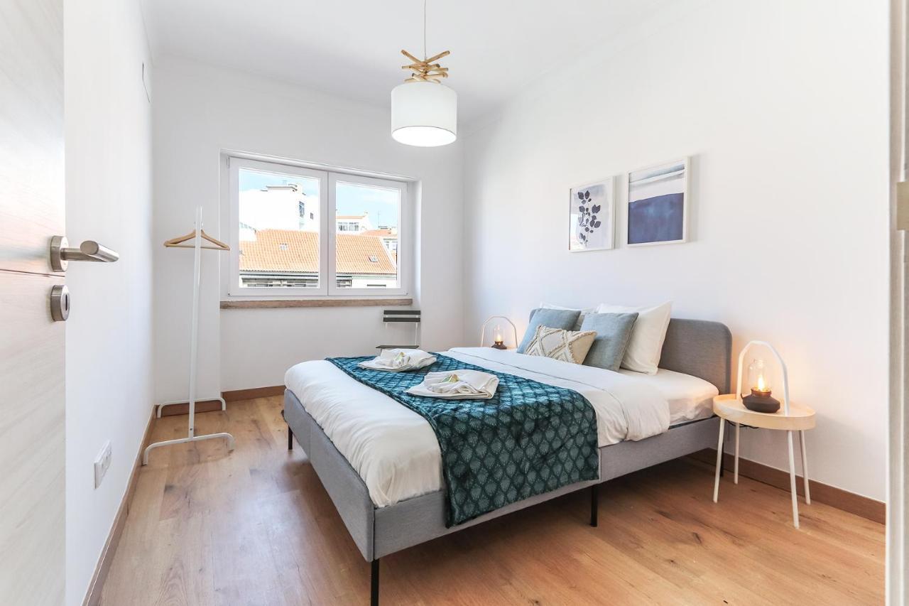 Vita Portucale ! Almada Balcony מראה חיצוני תמונה
