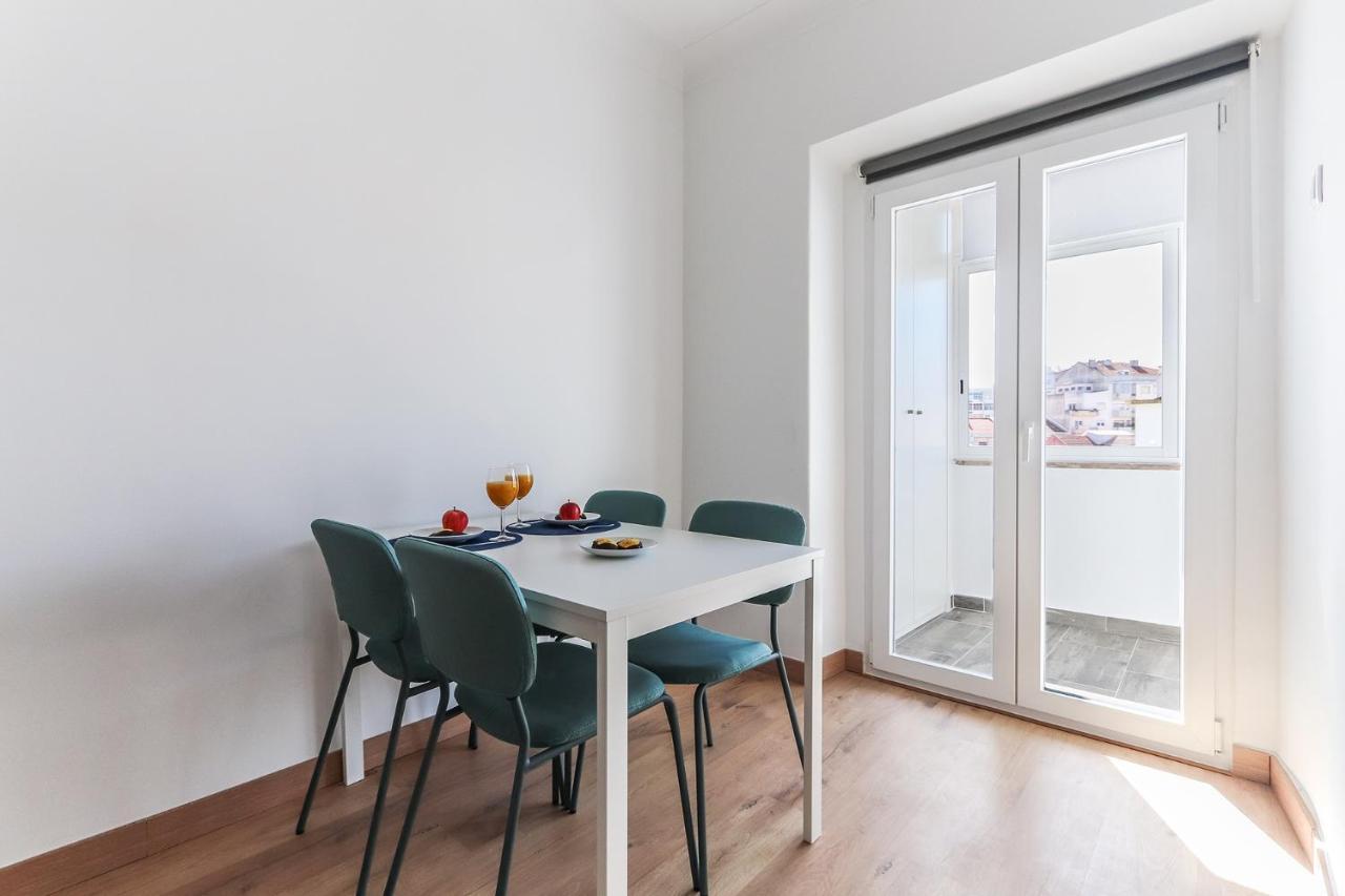 Vita Portucale ! Almada Balcony מראה חיצוני תמונה